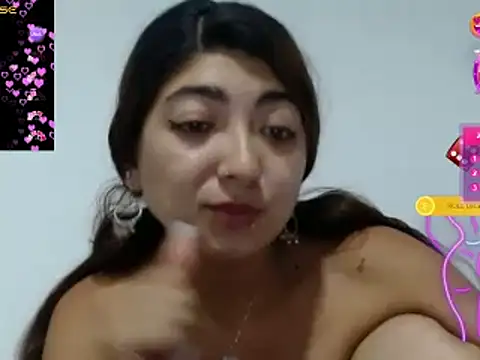 Snapshot of esteni chatting on December 15, 2024, 3:24 am esteni online show from December 15, 2024, 3:24 am