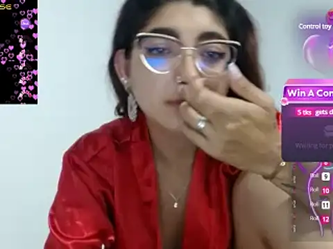 Snapshot of esteni chatting on December 20, 2024, 4:31 am esteni online show from December 20, 2024, 4:31 am