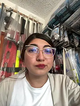 Snapshot of esteni chatting on January 20, 2025, 8:07 pm esteni online show from January 20, 2025, 8:07 pm