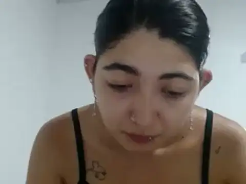 Snapshot of esteni chatting on February 25, 2025, 2:47 am esteni online show from February 25, 2025, 2:47 am