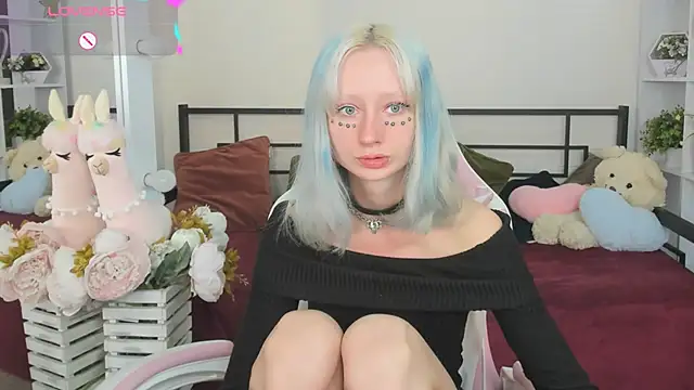 Katia Kim online show from April 27, 2026, 5:27 am