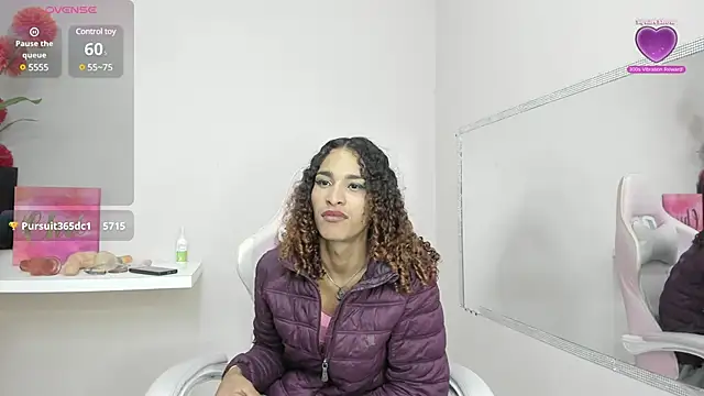 Snapshot of StefanyMiler chatting on February 14, 2025, 8:42 am StefanyMiler online show from February 14, 2025, 8:42 am