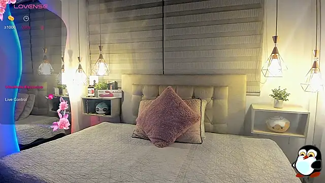 cristal  hot 1 online show from April 11, 2026, 5:26 am