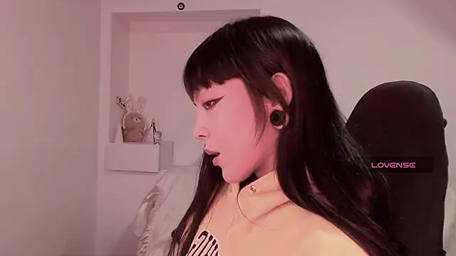 Persia 09 online show from December 2, 2024, 12:26 am