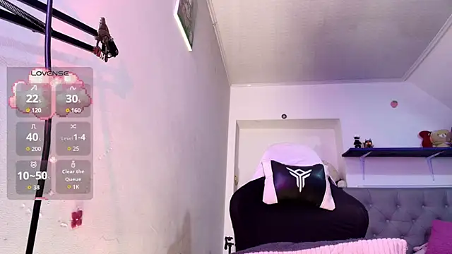 Persia 09 online show from October 30, 2025, 11:56 pm