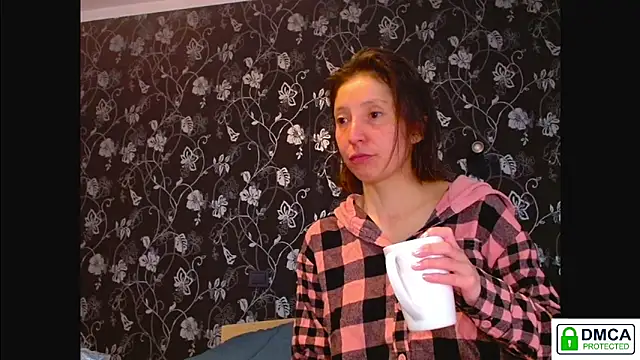 Snapshot of Sophi_Cute chatting on May 31, 2026, 8:09 am Sophi Cute online show from May 31, 2026, 8:09 am