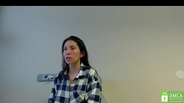 Sophi Cute online show from November 22, 2025, 12:48 pm