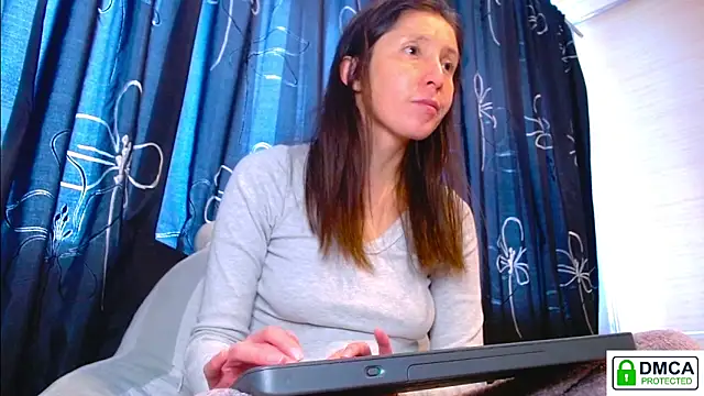 Sophi Cute online show from February 19, 2026, 2:03 pm