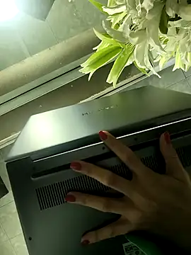 Sam Sara online show from September 20, 2025, 1:16 pm