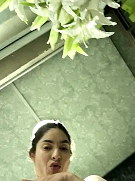 Sam Sara online show from October 21, 2025, 1:16 am