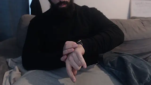 hugemachohandsome online show from January 14, 2026, 10:19 am