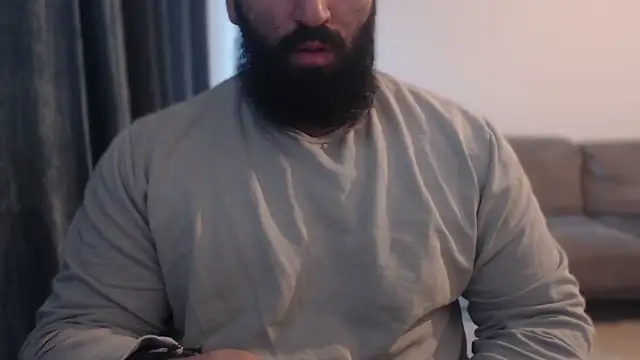 Snapshot of hugemachohandsome chatting on November 25, 2025, 9:09 am hugemachohandsome online show from November 25, 2025, 9:09 am