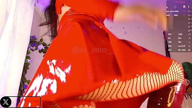 vero sweett1 online show from November 4, 2025, 8:45 pm