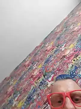 Snapshot of Zu_Real chatting on December 22, 2024, 10:38 am Zu Real online show from December 22, 2024, 10:38 am