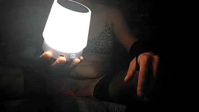 Snapshot of Zu_Real chatting on October 3, 2025, 10:44 pm Zu Real online show from October 3, 2025, 10:44 pm