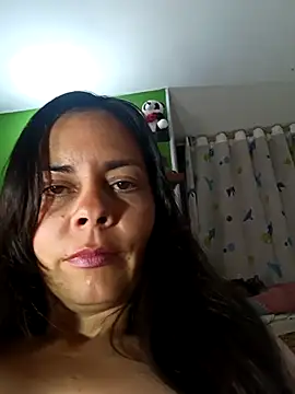 johannatb online show from December 8, 2024, 11:40 pm