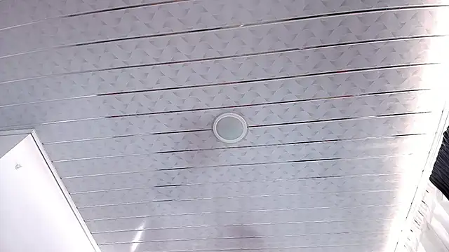 Snapshot of LatexDevil_Blondie chatting on January 17, 2026, 3:48 pm LatexDevil Blondie online show from January 17, 2026, 3:48 pm