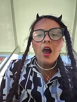 bellapaty online show from September 11, 2025, 4:07 pm