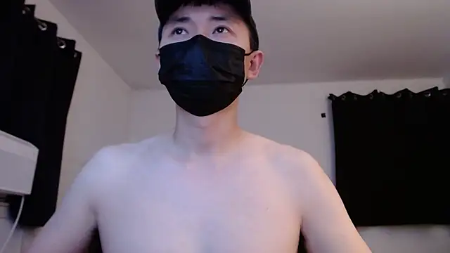 twbobo00715 online show from October 17, 2025, 10:33 pm