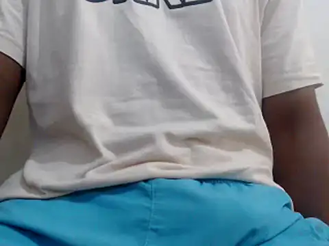 Snapshot of royblackbigpvt chatting on March 14, 2025, 7:55 pm royblackbigpvt online show from March 14, 2025, 7:55 pm