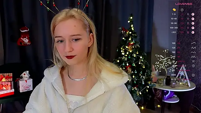 Snapshot of Arveni chatting on December 15, 2024, 6:37 pm Arveni online show from December 15, 2024, 6:37 pm