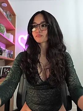 Naughty-Jessie online show from February 7, 2026, 9:01 pm