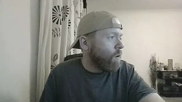 Snapshot of 33ENG chatting on November 20, 2025, 2:45 am 33ENG online show from November 20, 2025, 2:45 am