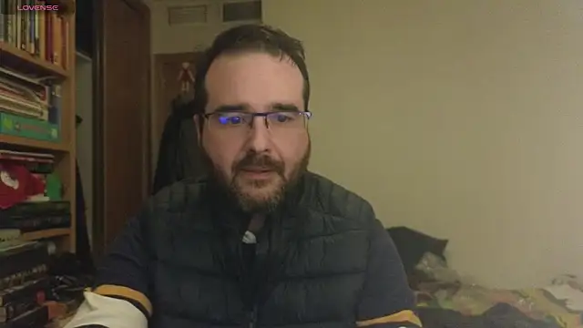 Snapshot of curiosillo83 chatting on March 18, 2025, 5:23 pm curiosillo83 online show from March 18, 2025, 5:23 pm