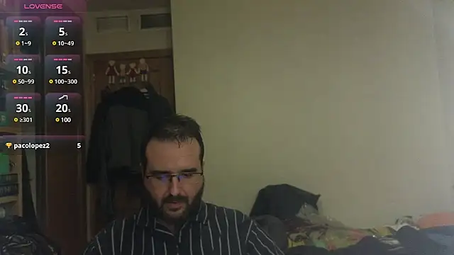 Snapshot of curiosillo83 chatting on March 19, 2025, 2:37 am curiosillo83 online show from March 19, 2025, 2:37 am