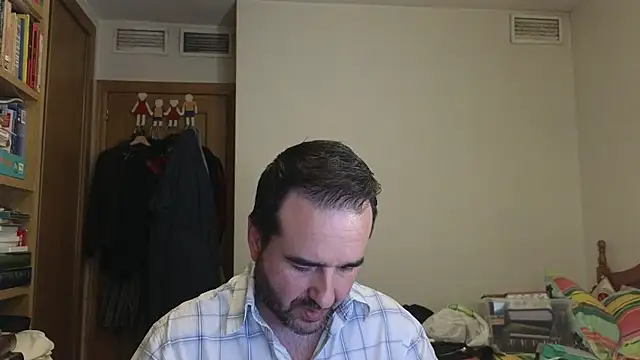 curiosillo83 online show from May 29, 2026, 3:07 pm