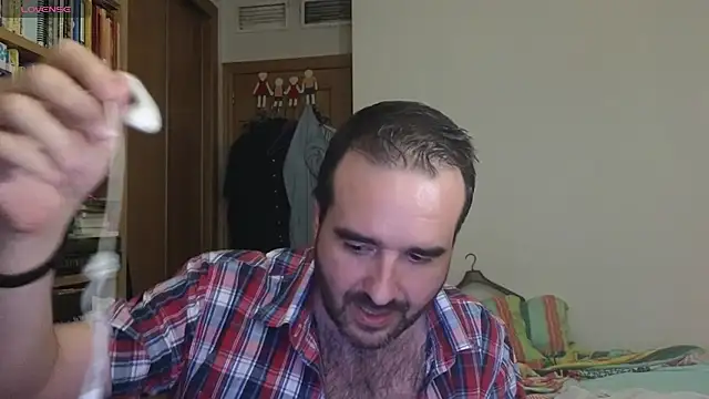 Snapshot of curiosillo83 chatting on September 13, 2025, 4:29 pm curiosillo83 online show from September 13, 2025, 4:29 pm