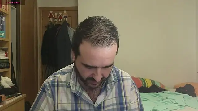 Snapshot of curiosillo83 chatting on September 21, 2025, 3:39 pm curiosillo83 online show from September 21, 2025, 3:39 pm