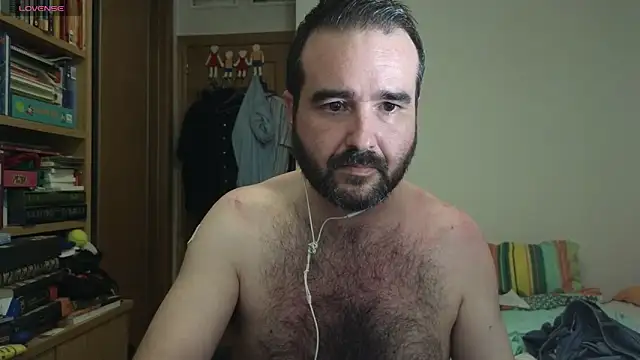 Snapshot of curiosillo83 chatting on September 9, 2025, 2:21 am curiosillo83 online show from September 9, 2025, 2:21 am