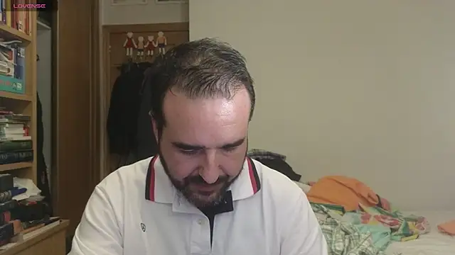 Snapshot of curiosillo83 chatting on September 23, 2025, 2:13 pm curiosillo83 online show from September 23, 2025, 2:13 pm