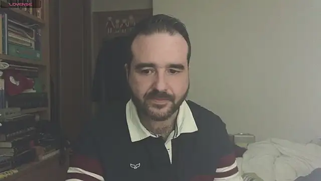Snapshot of curiosillo83 chatting on March 15, 2025, 8:10 pm curiosillo83 online show from March 15, 2025, 8:10 pm