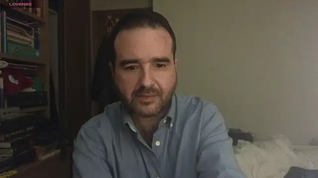 Snapshot of curiosillo83 chatting on March 9, 2025, 4:27 am curiosillo83 online show from March 9, 2025, 4:27 am
