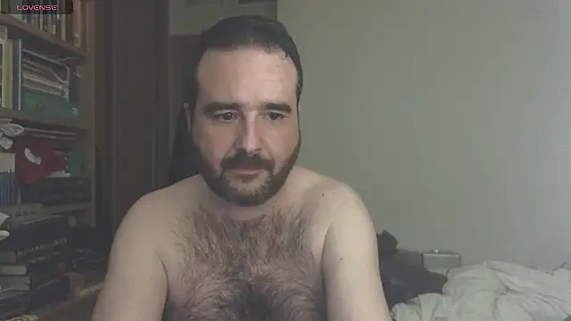 Snapshot of curiosillo83 chatting on March 16, 2025, 8:32 am curiosillo83 online show from March 16, 2025, 8:32 am