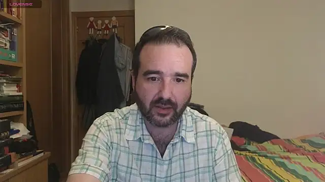 Snapshot of curiosillo83 chatting on September 22, 2025, 5:19 pm curiosillo83 online show from September 22, 2025, 5:19 pm