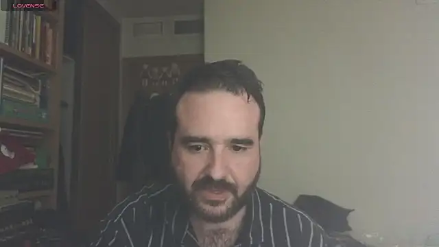 Snapshot of curiosillo83 chatting on March 22, 2025, 3:09 pm curiosillo83 online show from March 22, 2025, 3:09 pm
