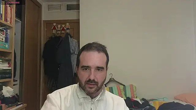 Snapshot of curiosillo83 chatting on September 15, 2025, 3:18 am curiosillo83 online show from September 15, 2025, 3:18 am