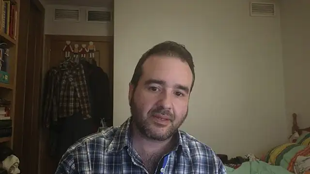 curiosillo83 online show from May 11, 2026, 6:27 pm