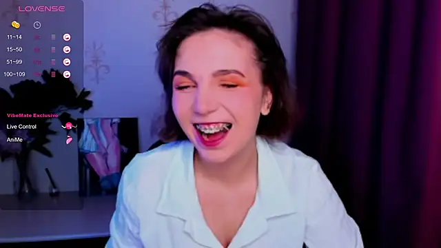 KindHazelHere  online show from October 22, 2025, 10:15 am