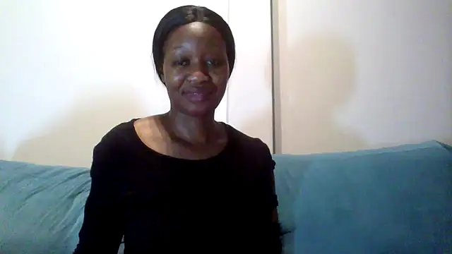 Snapshot of Hardnipples8 chatting on April 14, 2026, 11:10 pm Hardnipples8 online show from April 14, 2026, 11:10 pm