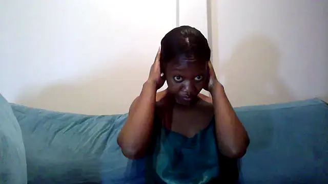 Snapshot of Hardnipples8 chatting on March 28, 2026, 11:39 pm Hardnipples8 online show from March 28, 2026, 11:39 pm