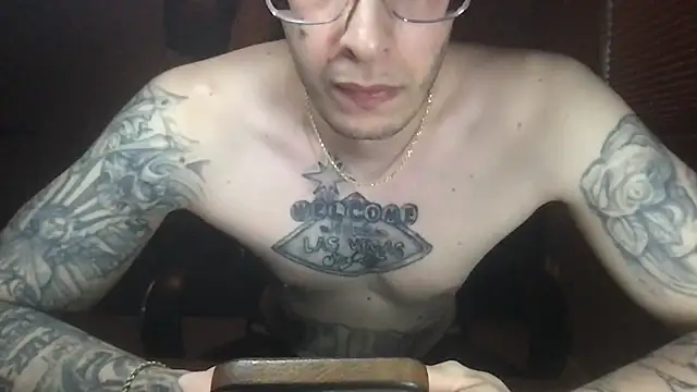 Snapshot of Bwcjoshbanks chatting on April 18, 2026, 1:08 am Bwcjoshbanks online show from April 18, 2026, 1:08 am