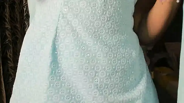 Snapshot of Divyani chatting on February 21, 2026, 5:26 pm Divyani online show from February 21, 2026, 5:26 pm