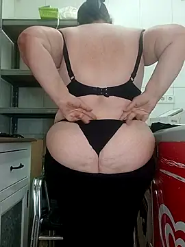 eroticjessitop online show from July 11, 2026, 5:24 pm