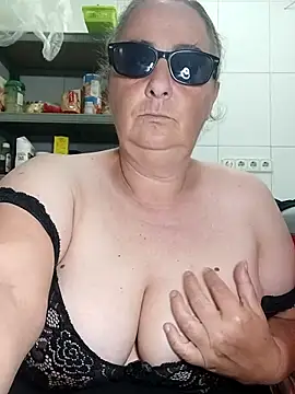 Snapshot of eroticjessitop chatting on May 10, 2026, 5:59 pm eroticjessitop online show from May 10, 2026, 5:59 pm