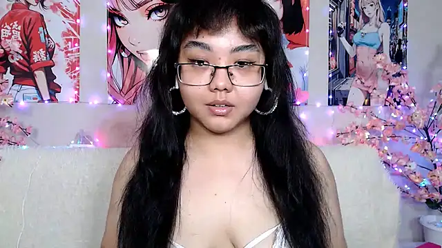 Snapshot of Moertomlly chatting on February 20, 2026, 5:15 am Moertomlly online show from February 20, 2026, 5:15 am