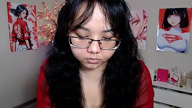 Snapshot of Moertomlly chatting on October 9, 2025, 4:57 am Moertomlly online show from October 9, 2025, 4:57 am